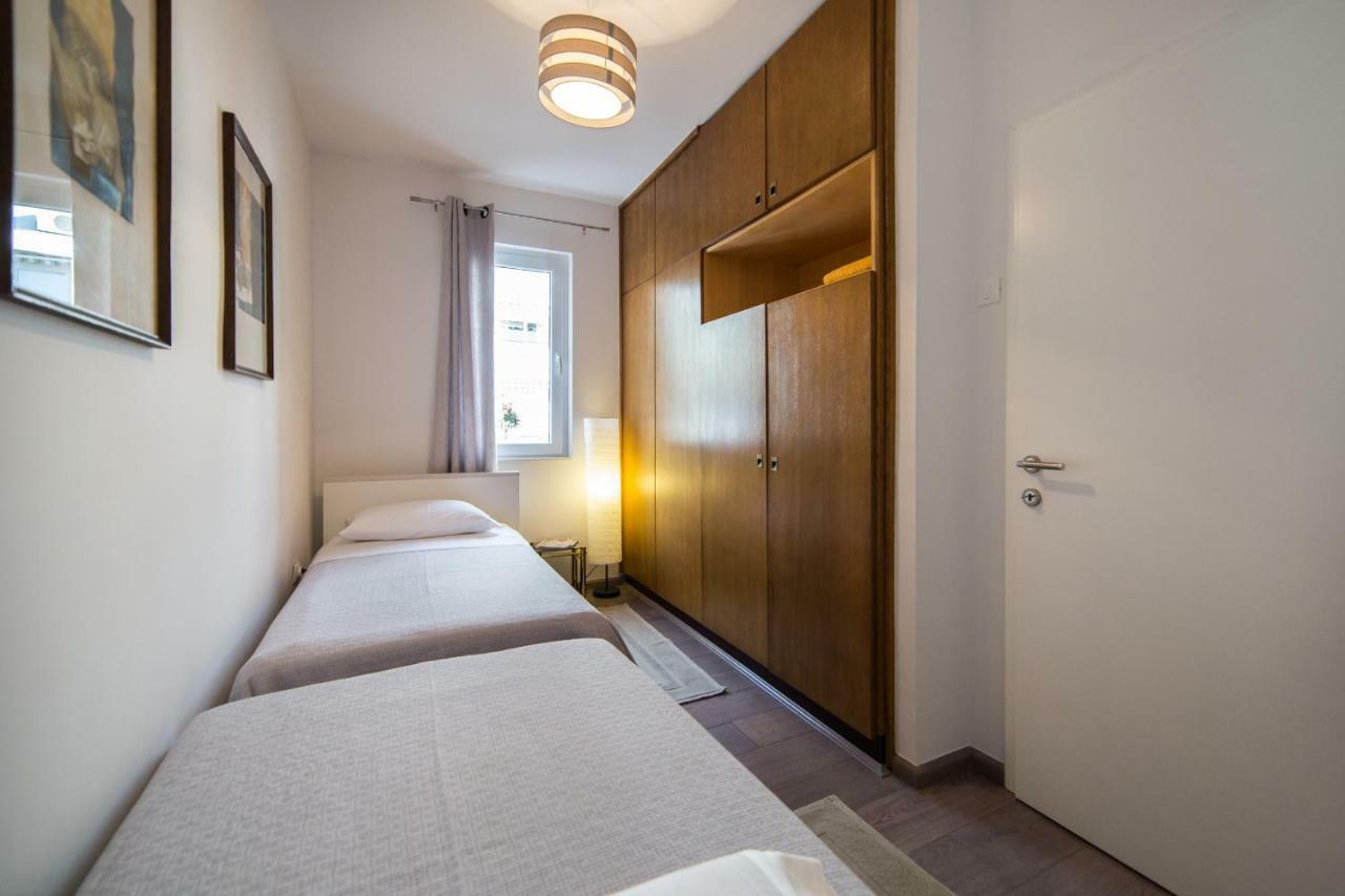 Apartment Bella Baska Voda Bagian luar foto
