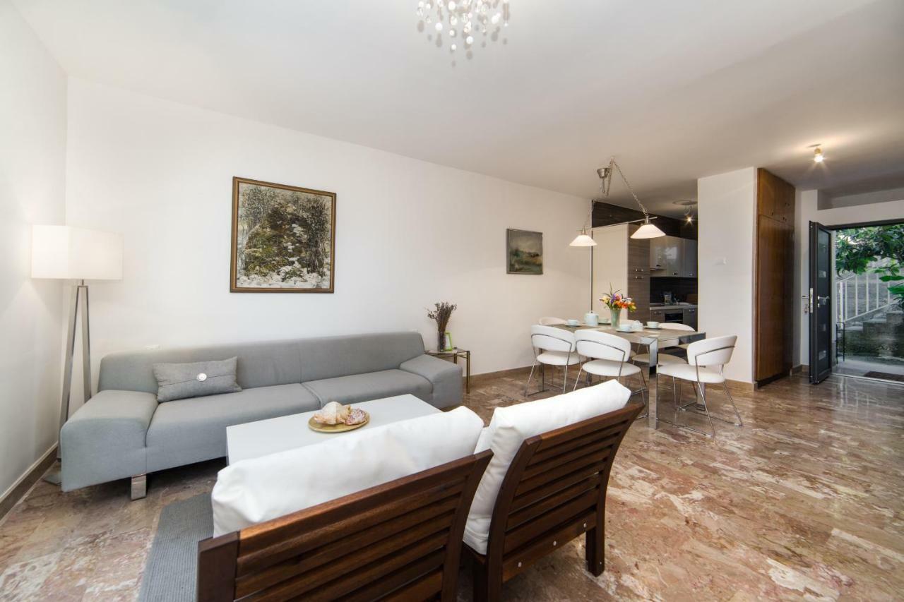 Apartment Bella Baska Voda Bagian luar foto