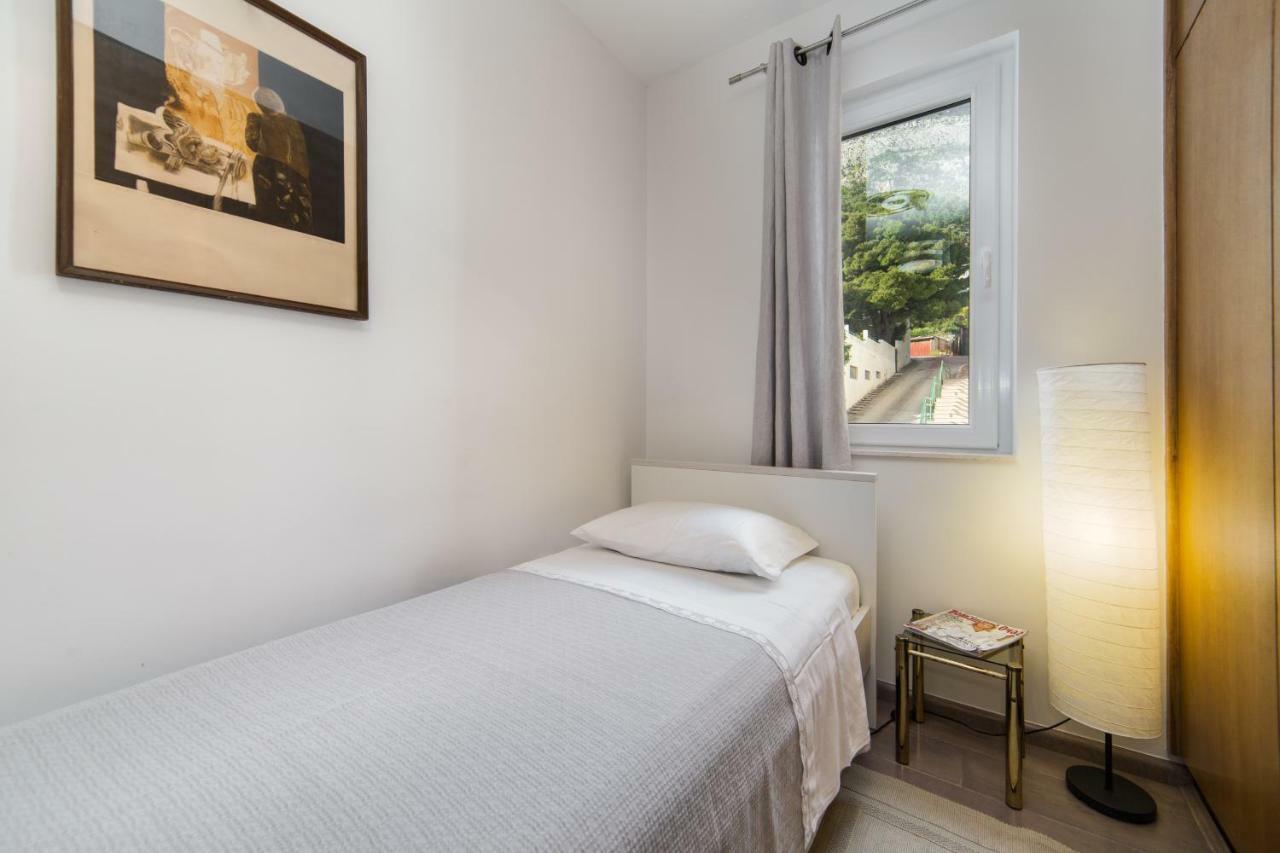 Apartment Bella Baska Voda Bagian luar foto